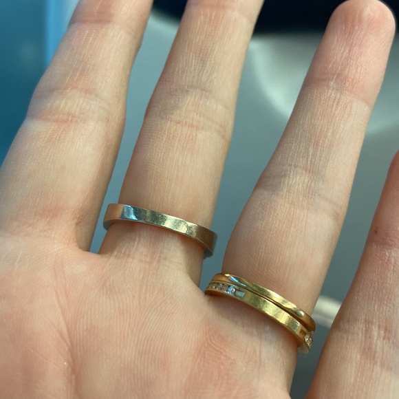 14k White and Yellow Gold Ring with Diamonds - Picture 8 of 13